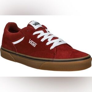 NWOT Vans Seldan Suede Sneakers